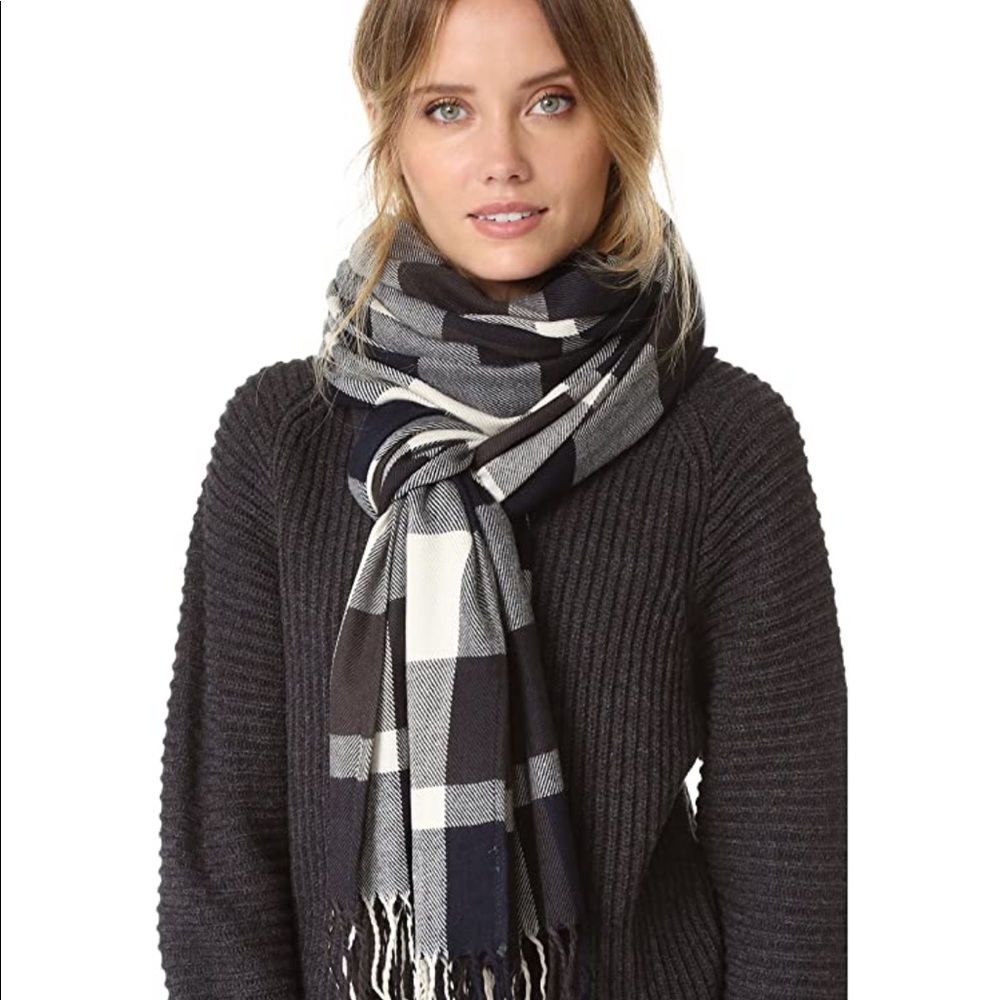PLUSH ultra soft plaid scarf